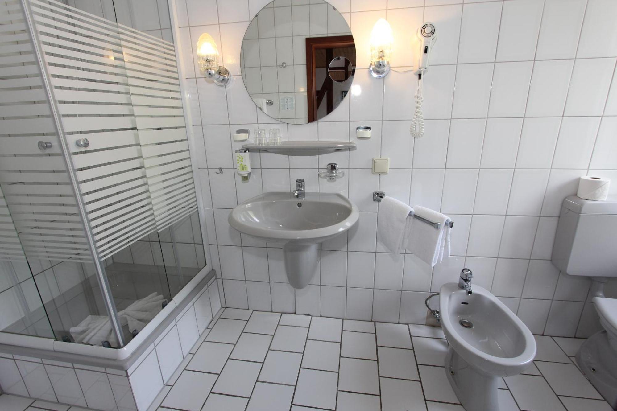 Hotel Glueck Auf & Buergerkeller 巴特格伦德 外观 照片